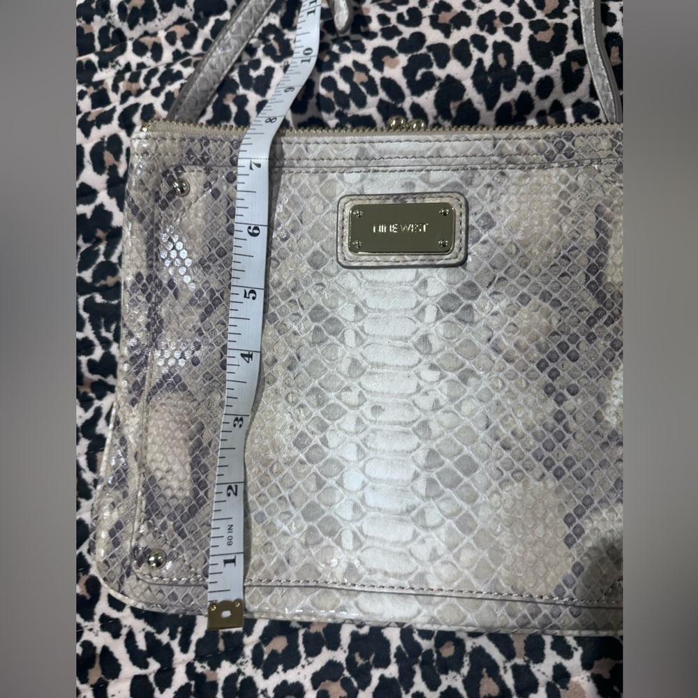 Nwot Nine West crossbody - Picture 5 of 11